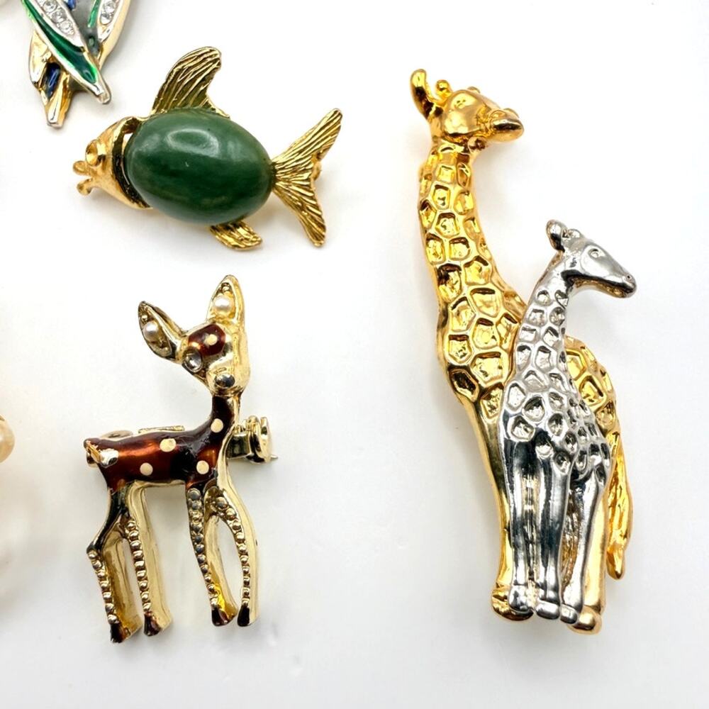 Huge Lot 21 Vtg Animal Insect Brooches Pins Gold Tone Rhinestone Enamel 3 Signed - Picture 4 of 15
